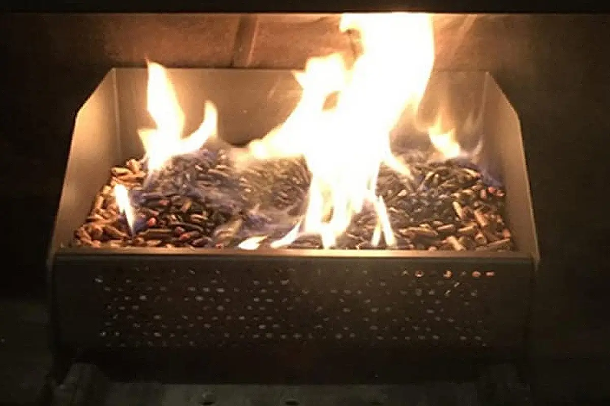 Si può installare una stufa a pellet senza canna fumaria? Ecco cosa dice la legge Si può installare una stufa a pellet senza canna fumaria? Ecco cosa dice la legge