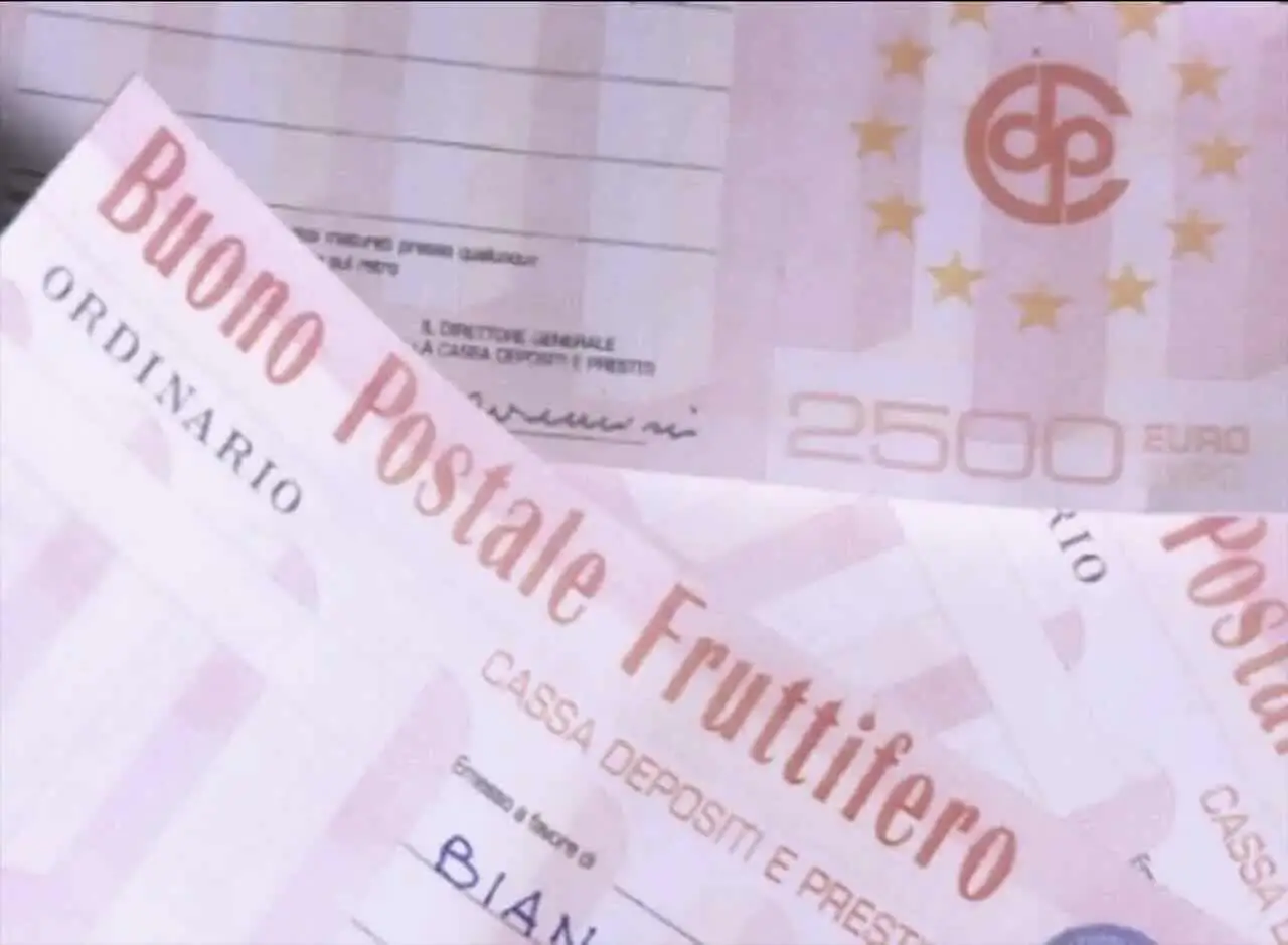 Come funziona un buono postale: ecco il nuovo prodotto con interesse al 7% Come funziona un buono postale: ecco il nuovo prodotto con interesse al 7%