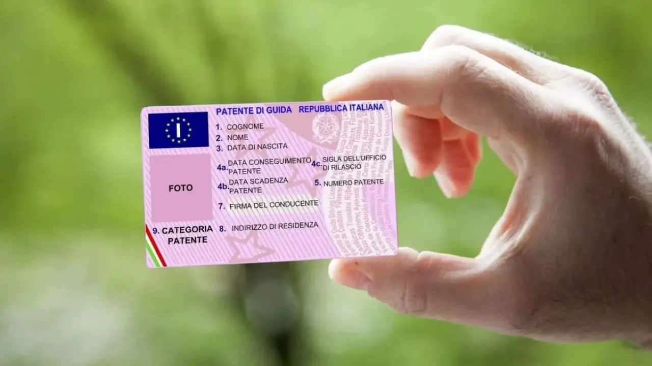 Patente B: cambiano le regole! Scopri quali veicoli potrai guidare dopo i 24 anni Patente B: cambiano le regole! Scopri quali veicoli potrai guidare dopo i 24 anni