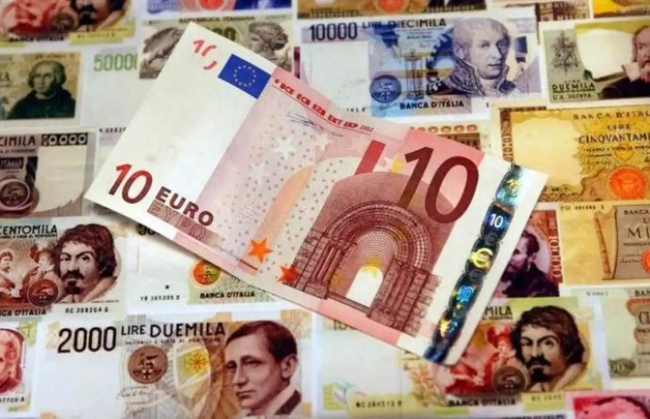 Come riconoscere una banconota falsa: ecco i 5 segnali confermati dagli esperti Come riconoscere una banconota falsa: ecco i 5 segnali confermati dagli esperti