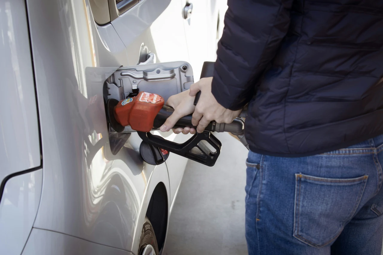 Auto a benzina o diesel con più di 3 anni: ecco i controlli chiave per evitare spese impreviste Auto a benzina o diesel con più di 3 anni: ecco i controlli chiave per evitare spese impreviste