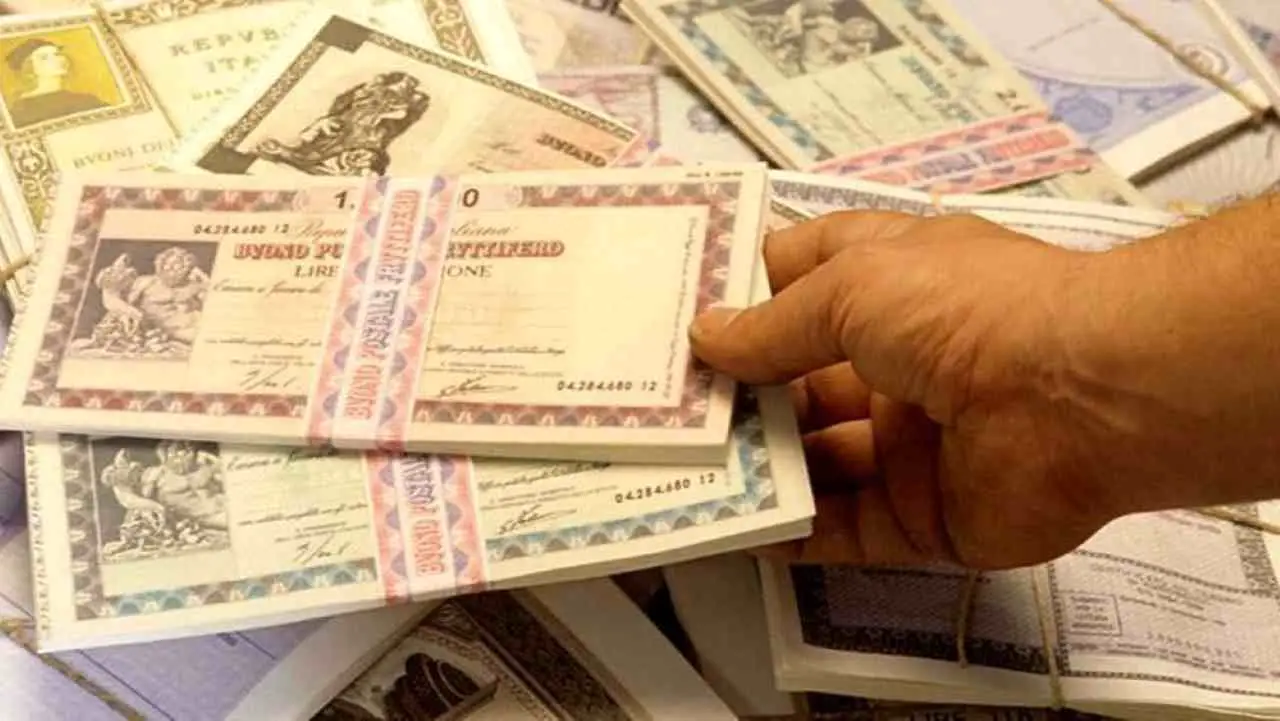 Buoni postali al 7%: come funzionano e chi può richiederli Buoni postali al 7%: come funzionano e chi può richiederli