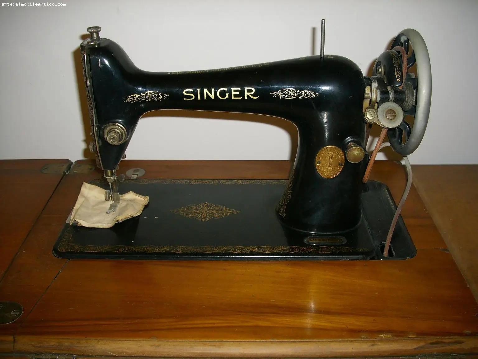 Quanto può valere oggi una macchina da cucire Singer degli anni ‘60 Quanto può valere oggi una macchina da cucire Singer degli anni ‘60